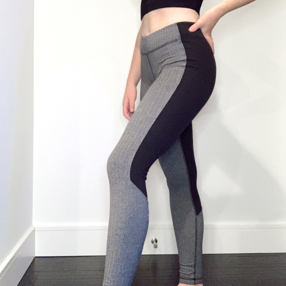 Ivivva Leggings